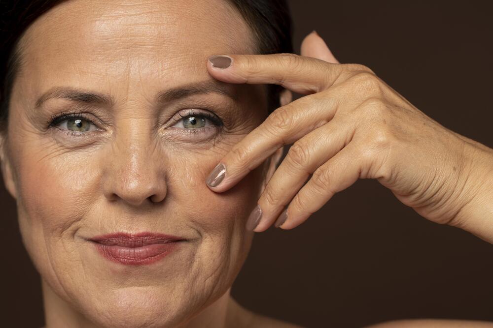 mujer con envecimiento prematuro